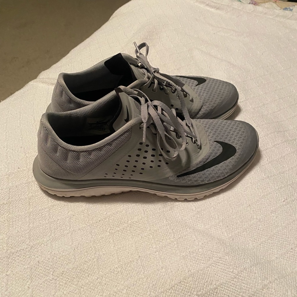 Nike FS Lite 3 Shoes